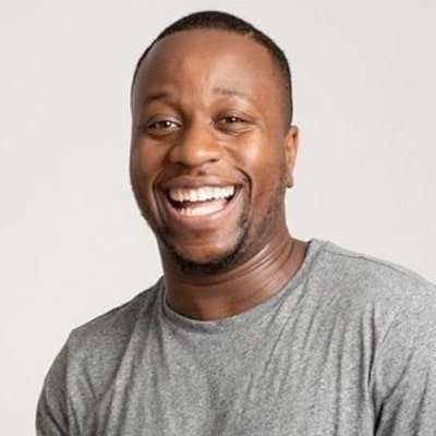 babatunde-ale-she-comedian-at-london-city-comedy-club_3